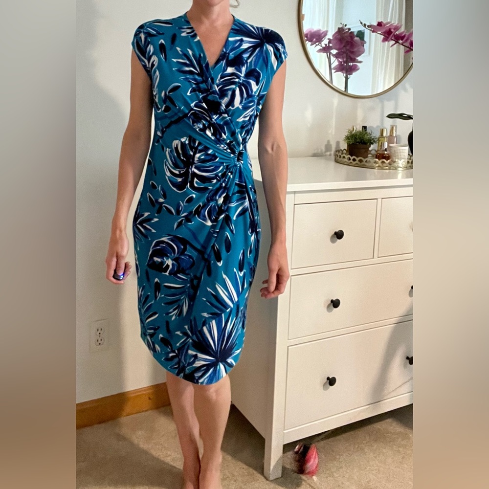 Tommy Bahama palm leaf  dress! Size Medium.